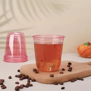 Détail de gobelet en plastique PET rose 12oz, gobelet rigide épaissi pour boissons froides.