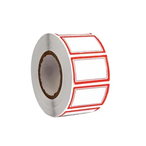 Rotolo di etichette adesive bianche con bordo rosso per cucina, prezzi e promemoria.