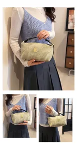 Vintage PU leather cosmetic bag large capacity travel toiletry organizer handbag for daily use