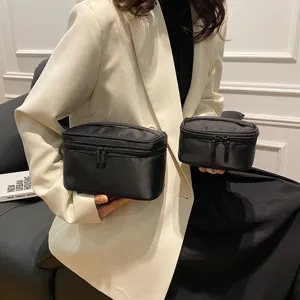Minimalistische effen zwarte stoffen cosmetische tas set, grote reis make-up opbergorganizer.