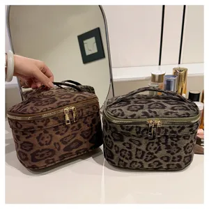 Leopard print cosmetic bag large capacity portable makeup pouch travel wash bag set