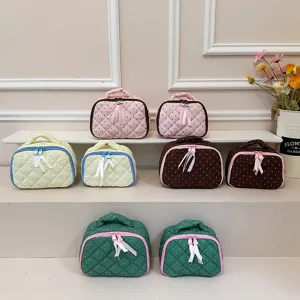 Cute quilted polka dot cosmetic bag multi-color portable toiletry organizer pouch for travel