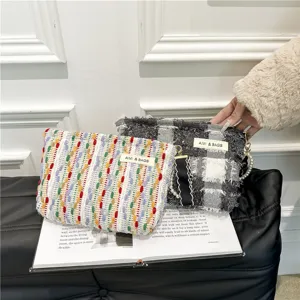 2026 New Knit Cosmetic Bag Woven Plaid Portable Handheld Makeup Pouch with Pearl Strap