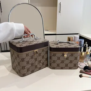 Grote Capaciteit PU Leer Make-up Tas Vintage Letter Patroon Draagbare Reizen Cosmetische Opberg Organizer Kosmetisch Koffer