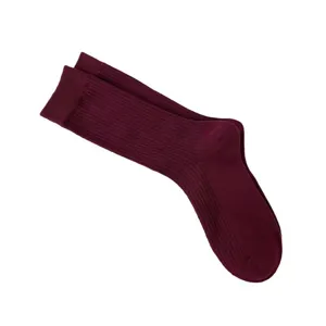 Calzini a costine da donna color borgogna, calze al polpaccio in tinta unita di cotone.