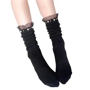 Calzini slouch neri con perle e pizzo a rete, classiche calze a tubo medio stile coreano JK inverno.