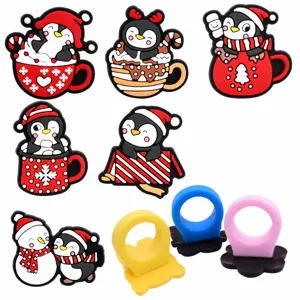 Noël mignon dessin animé pingouin PVC caoutchouc souple anneau enfant cadeau fête