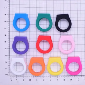 Anelli giocattolo in silicone PVC colorato per bambini, set di anelli carini, regali graziosi.