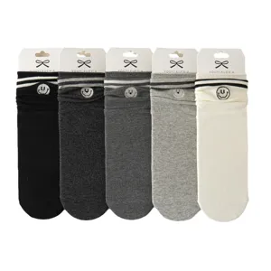 Women knit mid-tube socks set, casual striped cute smiley embroidery stacked cotton socks