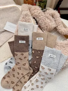 Autumn winter thick wool women socks retro color block leopard print cozy warm crew socks