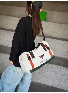 Large capacity travel duffel bag for men, outdoor sports fitness bag, stylish shoulder bag.