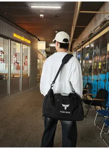 Men large capacity travel duffel bag sports gym fitness luggage handbag in black color