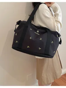 Women travel duffel bag large capacity gym shoulder bag casual fashion outdoor travel luggage