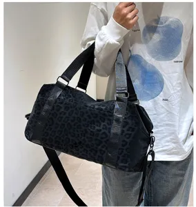 Large capacity leopard print travel duffel bag waterproof gym sports luggage bag.