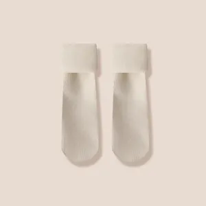 Thickened fleece snow socks for women, warm winter mid-calf thermal socks for home sleeping cozy.