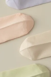 Plain Combed Cotton Solid Color Mid Tube Socks For Women Daily Wear Soft And Comfortable