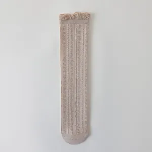 Chaussettes mi-mollet en maille respirante pour enfants avec joli revers, coton fin.