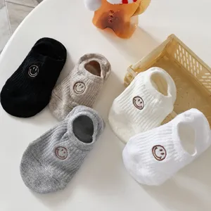 Women low cut pure cotton embroidered smiley boat socks thin non slip invisible socks