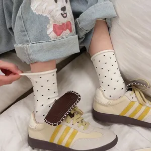 Calcetines de algodón puro de tubo medio para mujer topos dobladillo enrollado estilo japonés