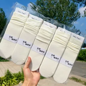 Women white slouch socks 5 pairs pack, comfortable casual long tube socks for daily wear.