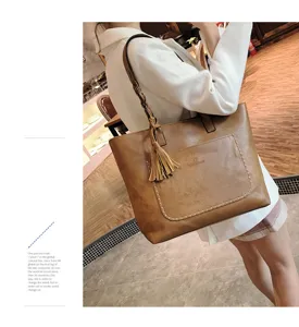 Winter new women's Korean fashion tassel shoulder crossbody bag versatile large capacity PU tote bag