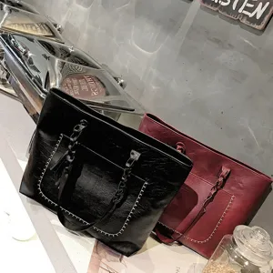 Womens winter fashion tote bag large capacity PU leather casual shoulder handbag