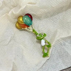 Cute cartoon frog balloon metal brooch badge enamel alloy jewelry accessory clothing pin details
