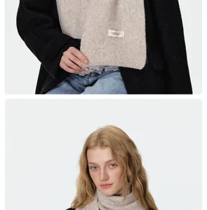 Comoda sciarpa in maglia tinta unita per autunno e inverno, morbido e caldo accessorio moda.