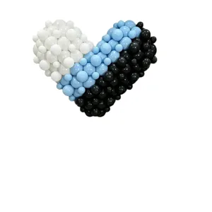 Kit de decoracion de globos en forma de corazon blanco azul claro y negro para fiestas y eventos