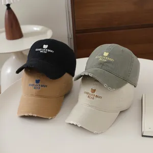 Berretto da Baseball in Cotone per Bambini Ricamo Orsetto Cappello di Protezione Solare Regolabile