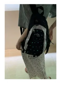 Korean style contrast color heart backpack detail view showing back wear and large capacity design.