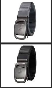 Detailansicht der taktischen Herren-Nylon-Gürtel mit automatischer Metallschnalle.