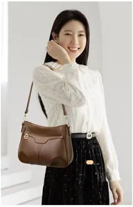 Zachte lederen dames schoudertas casual crossbody retro moeder tas elegante bruine tas