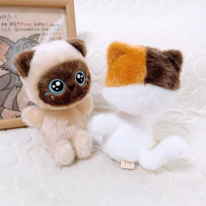 Bonito juguete de muñeca de gato de peluche para coche decoración de cabeza suave gatito.