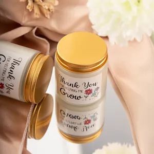 Vela aromática en tarro de vidrio esmerilado con tapa dorada, decoración y regalo perfecto.