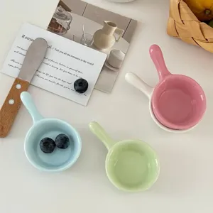 Keramik Mini Soßenschale mit Griff, japanische Gewürzschale, süße Schüssel für Küche und Esstisch.