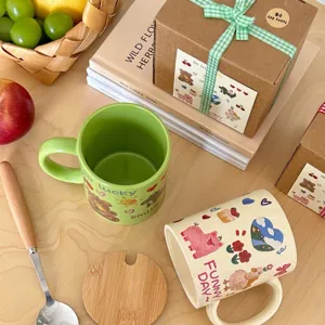 Joli mug en céramique style coréen avec couvercle et coffret cadeau, grande tasse à café.