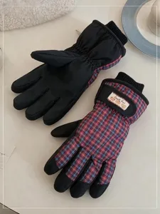 Gants de ski a carreaux impermeables dhiver avec doublure en polaire pour le sport.
