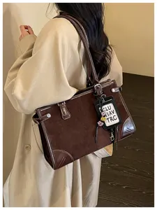 Women retro brown tote bag casual large capacity shoulder bag handbag with chic pendant.