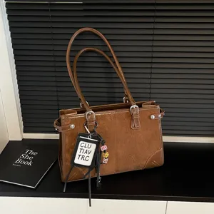 Women Retro Large Capacity Tote Bag PU Leather Autumn Winter Commuter Shoulder Bag Elegant Underarm Bag Stylish Handbag with Pendant