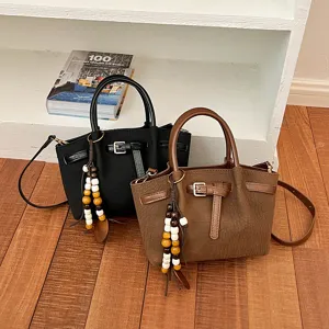 Sac Seau en Cuir PU à Motif Crocodile pour Femme Sac à Main Plissé Minimaliste Avec Gland en Perles de Bois Sac Bandoulière Polyvalent Femme
