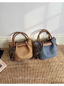 Chic autumn new fashion women bucket bag retro pleated shoulder handbag with top handle.