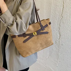 Sac cabas en daim retro d'hiver grande capacite sac bandouliere femme mode de travail
