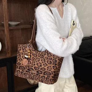Luipaard print grote capaciteit schouder tote tas voor vrouwen, retro casual handtas dagelijks.