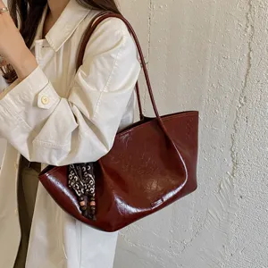 Vintage Ölwachs Leder Shopper Tasche für Damen, lässige Umhängetasche mit Seidentuch, braun