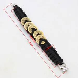 Bracelet en paracorde noire avec anciennes pièces de monnaie en cuivre chinoises.