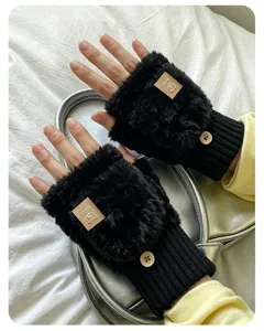 Guanti mezzi diti in peluche nera con risvolto donna bambini inverno caldi scrittura.