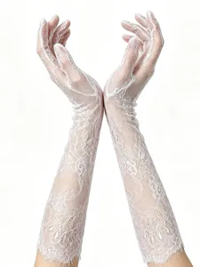 Gants en dentelle longs et blancs élégants pour fêtes vintage, mariages et cosplays, style.