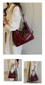 Retro women large capacity shoulder bag minimalist casual commuter hobo bag stylish tote bag.