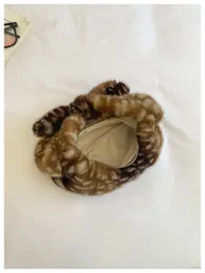 Bolso de mano suave con estampado de ciervo, bolso de felpa invierno, bolso elegante chic.